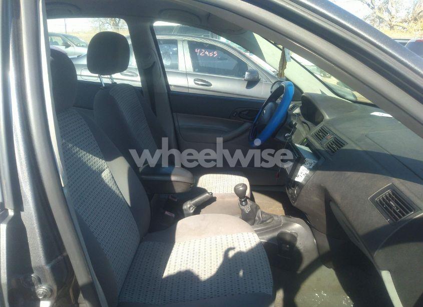 Photo 5 of 2007 Ford Focus S/SE/SES (VIN 1FAFP34N57W230935)