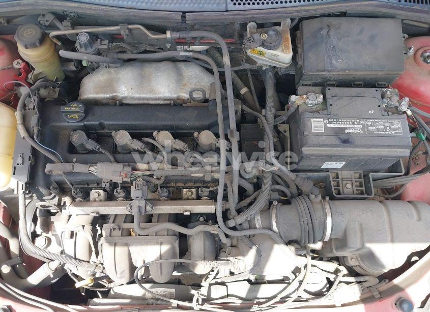 Photo 10 of 2005 Ford Focus ZX4 (VIN 1FAFP34N65W165817)