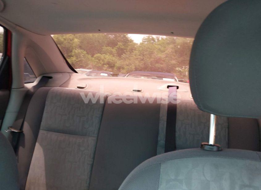 Photo 13 of 2005 Ford Focus ZX4 (VIN 1FAFP34N65W165817)