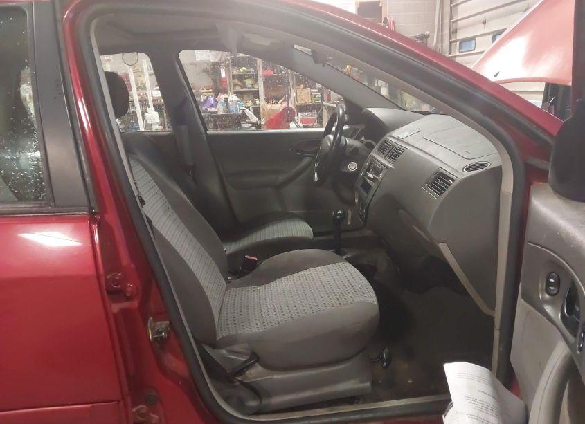 Photo 5 of 2005 Ford Focus ZX4 (VIN 1FAFP34N65W201294)