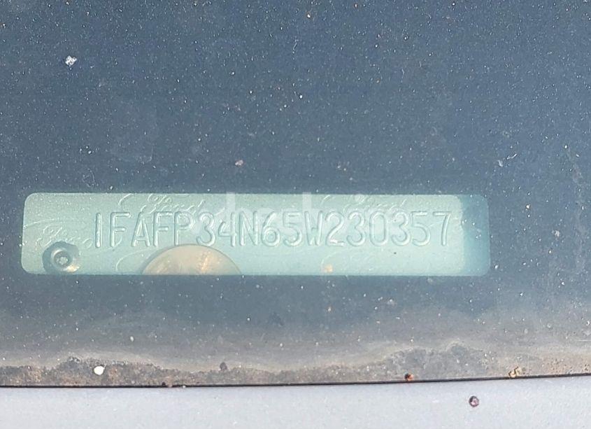 Photo 9 of 2005 Ford Focus ZX4 (VIN 1FAFP34N65W230357)