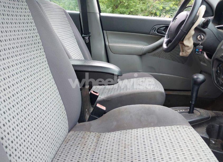 Photo 5 of 2006 Ford Focus ZX4 (VIN 1FAFP34N66W191397)