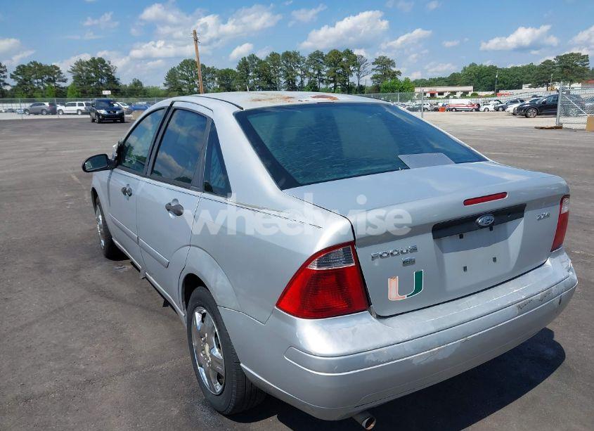 Photo 3 of 2006 Ford Focus ZX4 (VIN 1FAFP34N66W203290)