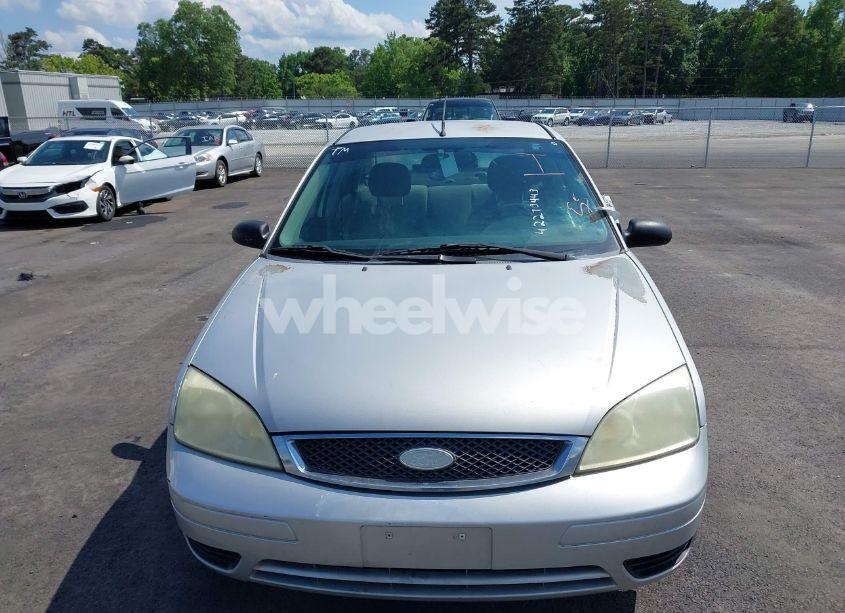 Photo 6 of 2006 Ford Focus ZX4 (VIN 1FAFP34N66W203290)