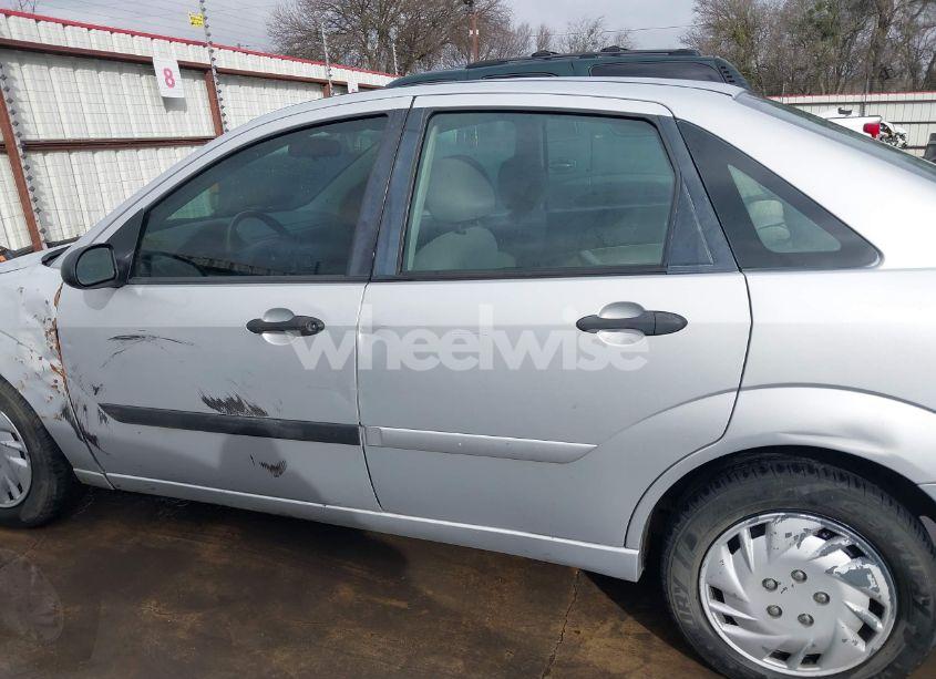 Photo 15 of 2007 Ford Focus S/SE/SES (VIN 1FAFP34N67W102803)