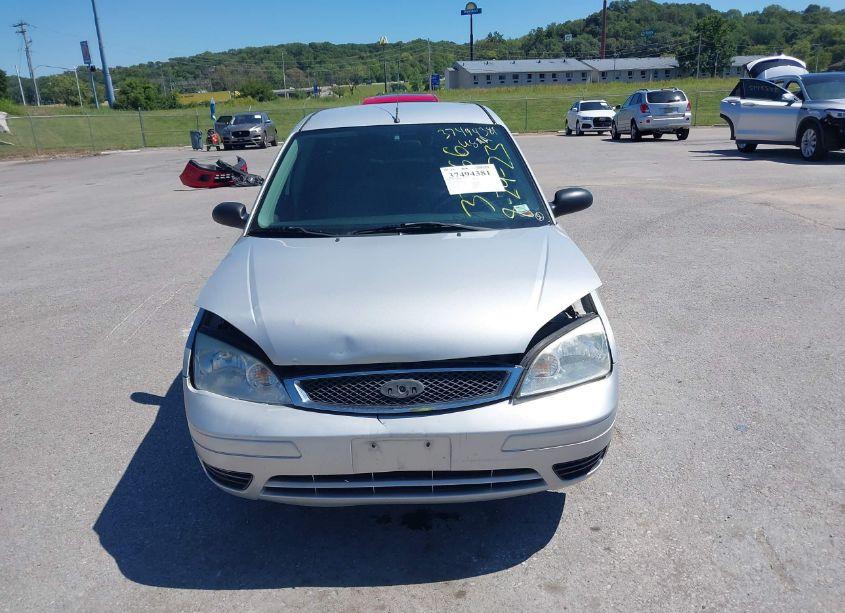 Photo 12 of 2007 Ford Focus S/SE/SES (VIN 1FAFP34N67W254743)
