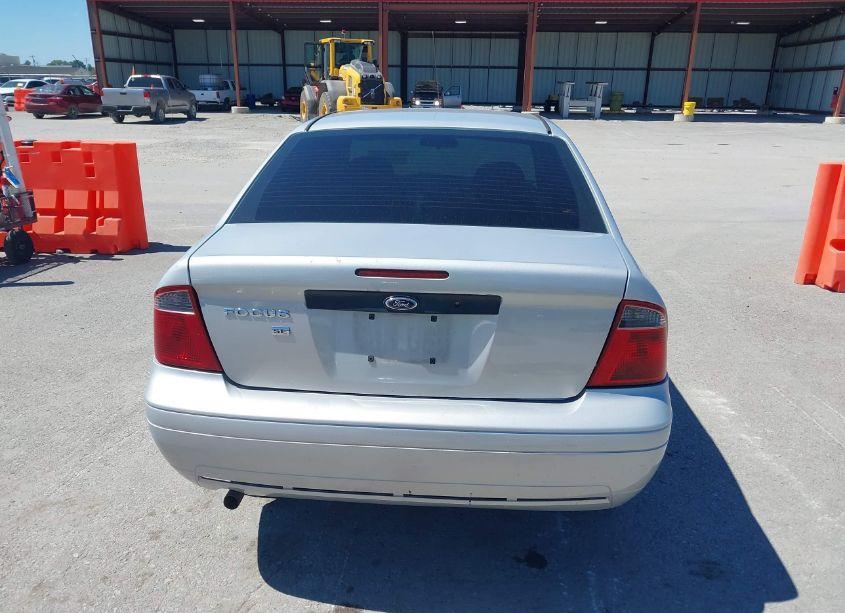 Photo 16 of 2007 Ford Focus S/SE/SES (VIN 1FAFP34N67W254743)