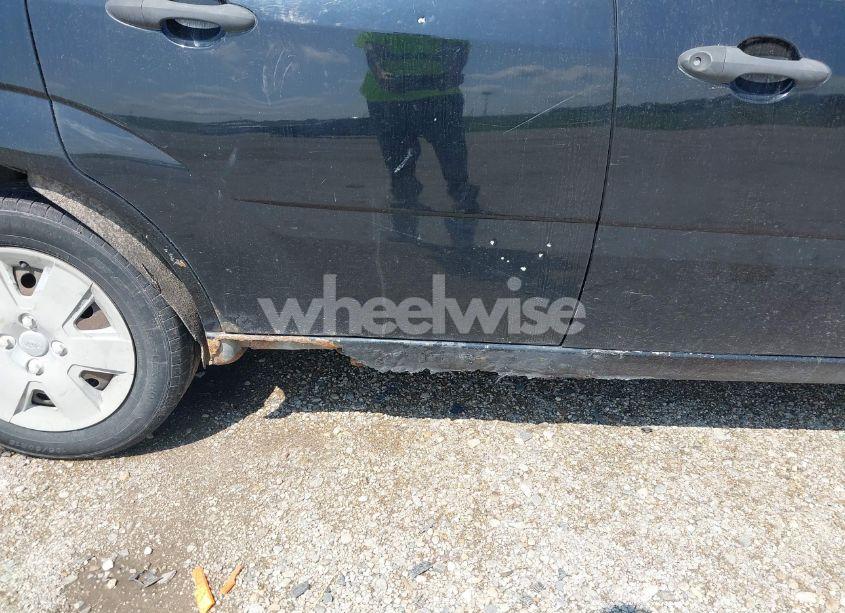 Photo 6 of 2007 Ford Focus S/SE/SES (VIN 1FAFP34N67W302628)