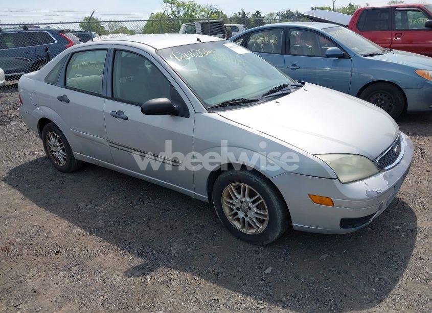 2007 Ford Focus S/SE/SES (VIN 1FAFP34N67W338545) main photo