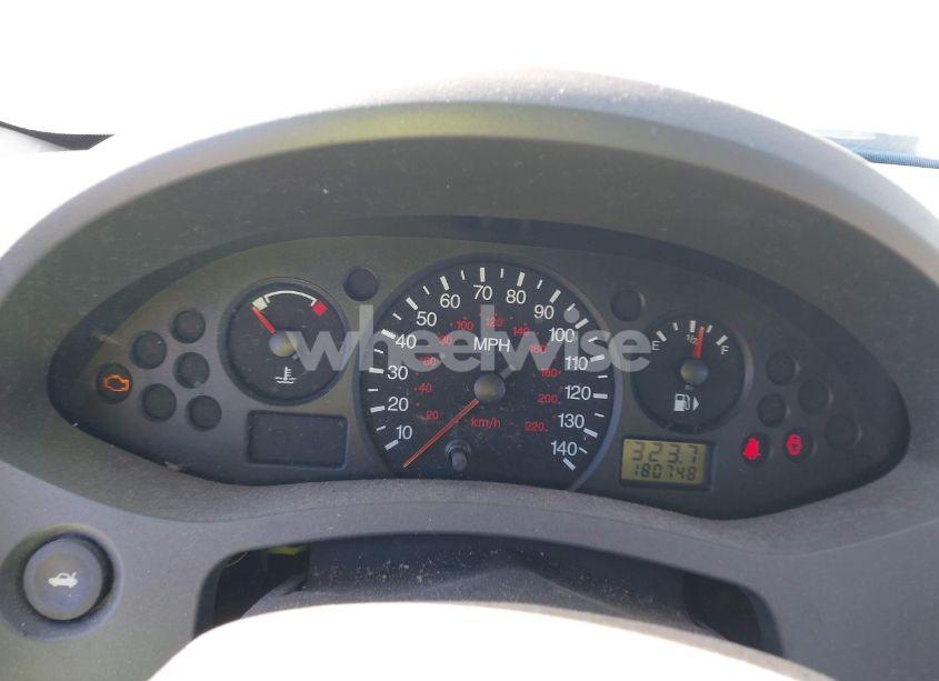 Photo 7 of 2005 Ford Focus ZX4 (VIN 1FAFP34N75W132373)