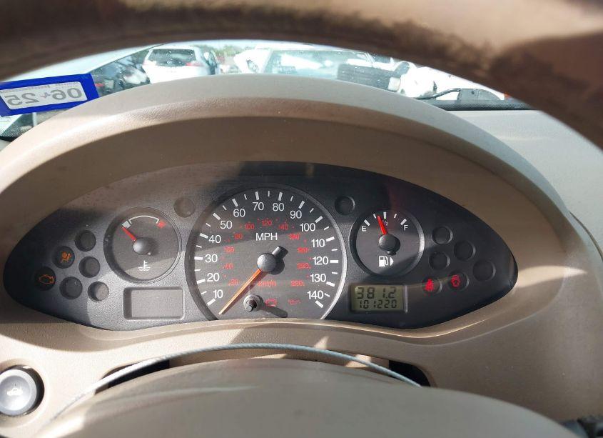 Photo 7 of 2005 Ford Focus ZX4 (VIN 1FAFP34N75W173196)