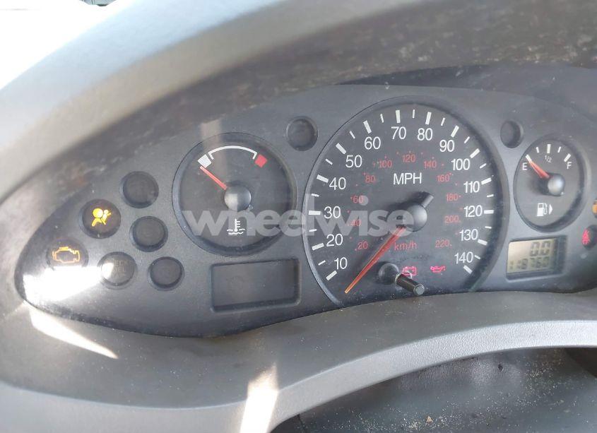 Photo 7 of 2005 Ford Focus ZX4 (VIN 1FAFP34N75W267692)