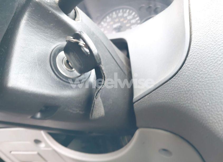 Photo 11 of 2005 Ford Focus ZX4 (VIN 1FAFP34N75W304479)