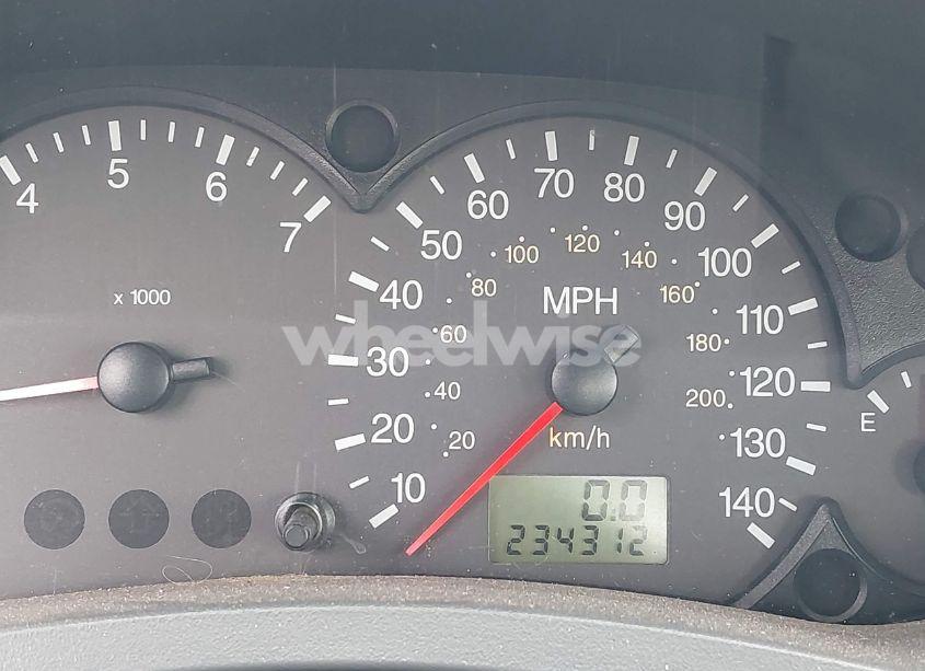 Photo 15 of 2005 Ford Focus ZX4 (VIN 1FAFP34N75W304479)