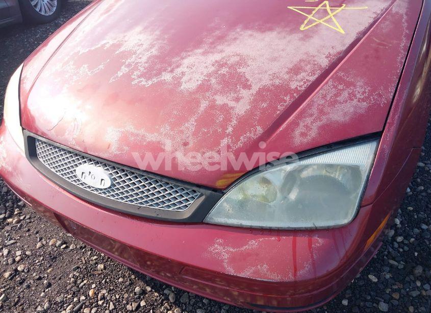 Photo 6 of 2005 Ford Focus ZX4 (VIN 1FAFP34N75W312338)