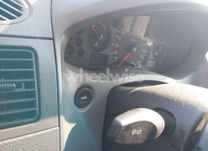 Photo 7 of 2005 Ford Focus ZX4 (VIN 1FAFP34N75W312338)