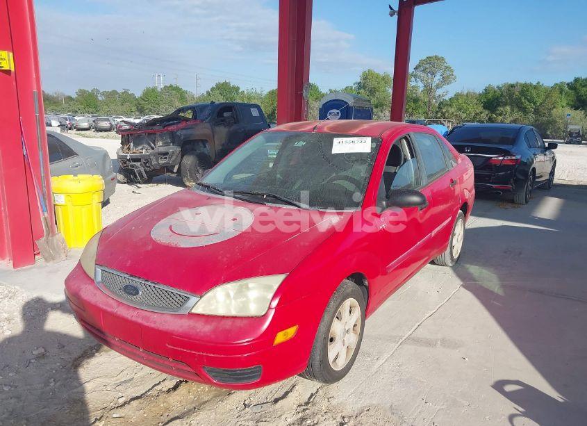 Photo 2 of 2006 Ford Focus ZX4 (VIN 1FAFP34N76W114487)