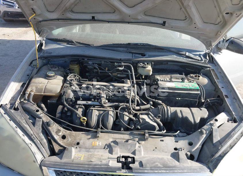 Photo 10 of 2006 Ford Focus ZX4 (VIN 1FAFP34N76W123965)