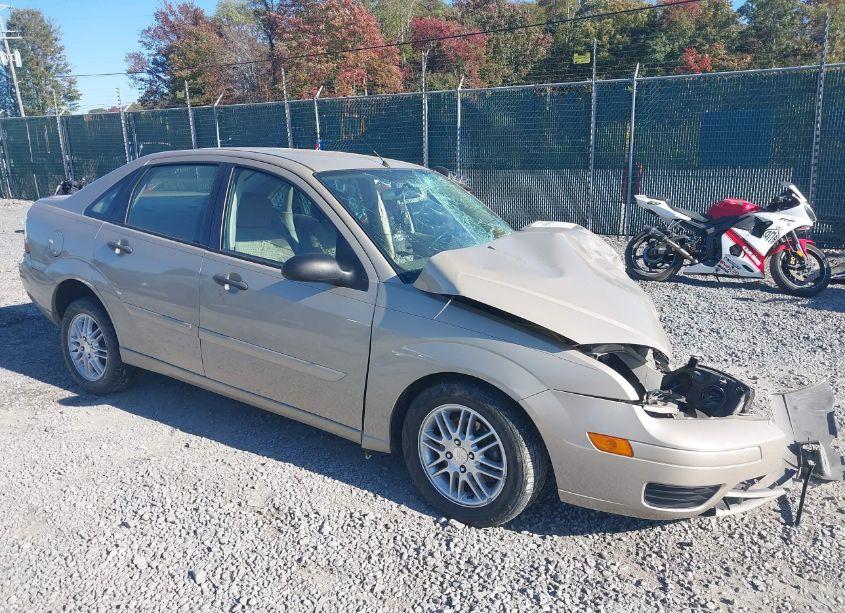2007 Ford Focus S/SE/SES (VIN 1FAFP34N77W132103) main photo