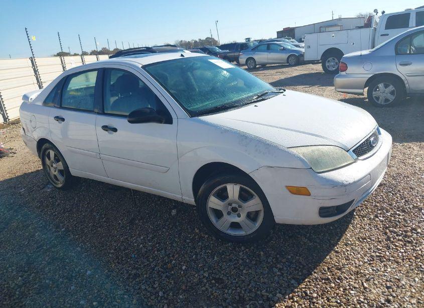 2007 Ford Focus S/SE/SES (VIN 1FAFP34N77W202795) main photo