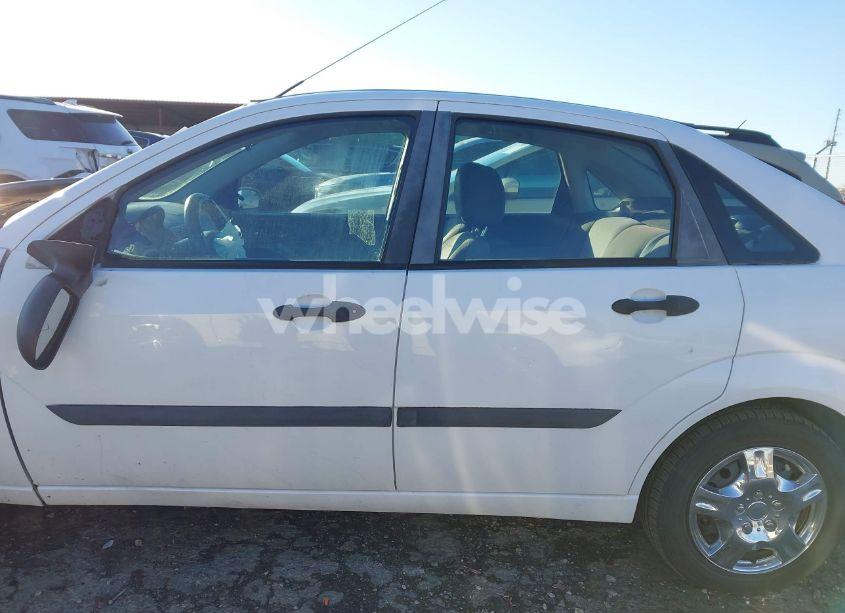 Photo 14 of 2007 Ford Focus S/SE/SES (VIN 1FAFP34N77W220293)