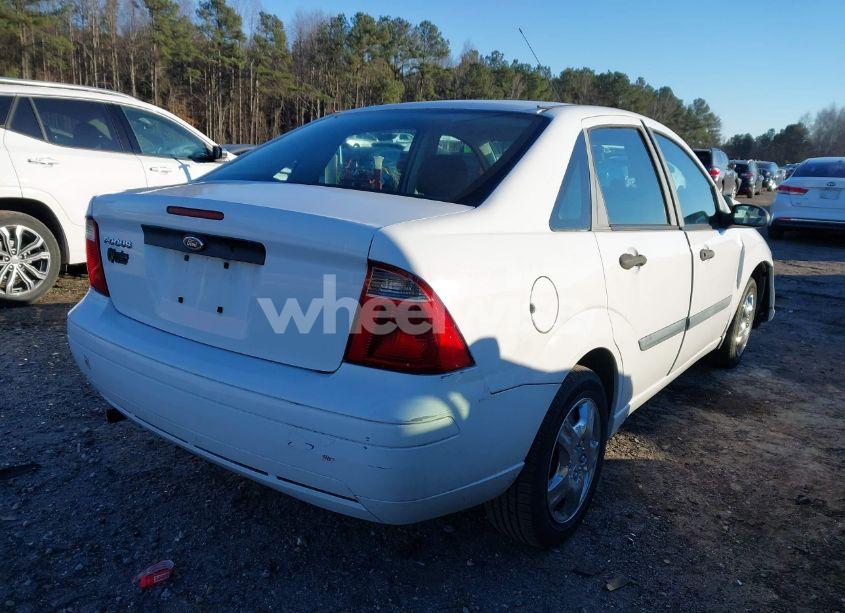 Photo 4 of 2007 Ford Focus S/SE/SES (VIN 1FAFP34N77W220293)