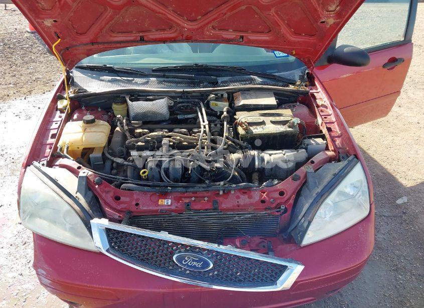 Photo 10 of 2005 Ford Focus ZX4 (VIN 1FAFP34N85W109376)
