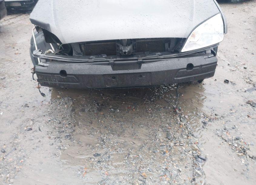 Photo 17 of 2005 Ford Focus ZX4 (VIN 1FAFP34N85W158920)