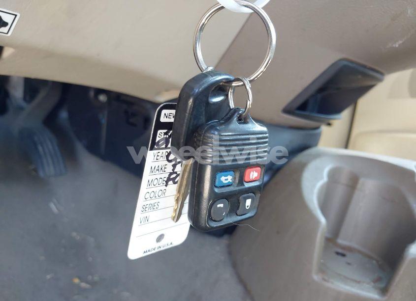 Photo 11 of 2005 Ford Focus ZX4 (VIN 1FAFP34N85W192422)