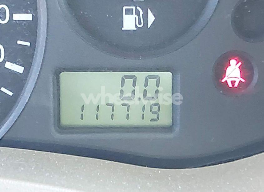 Photo 15 of 2005 Ford Focus ZX4 (VIN 1FAFP34N85W192422)