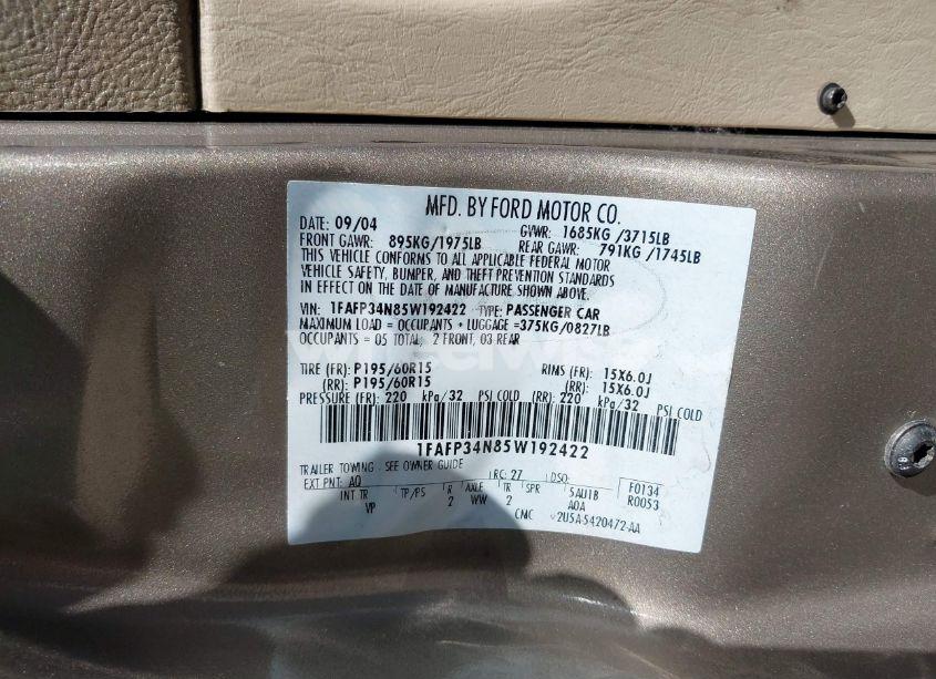 Photo 9 of 2005 Ford Focus ZX4 (VIN 1FAFP34N85W192422)
