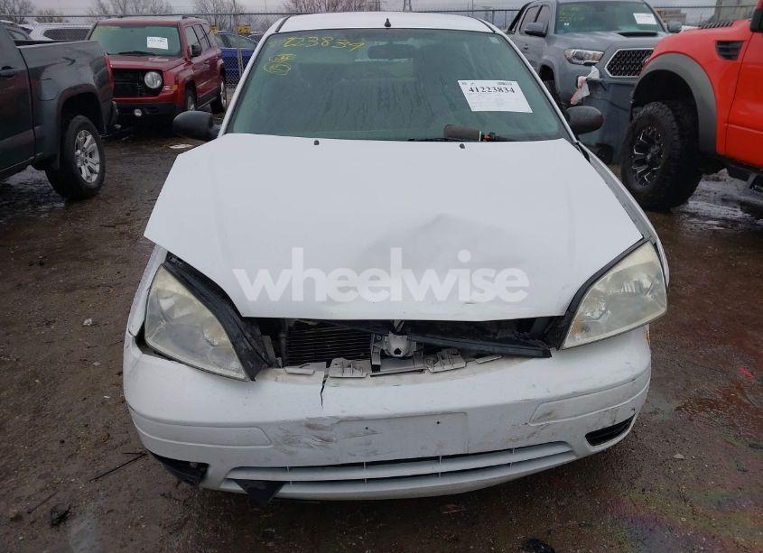 Photo 12 of 2006 Ford Focus ZX4 (VIN 1FAFP34N86W112960)