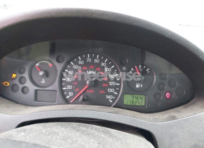 Photo 7 of 2006 Ford Focus ZX4 (VIN 1FAFP34N86W112960)