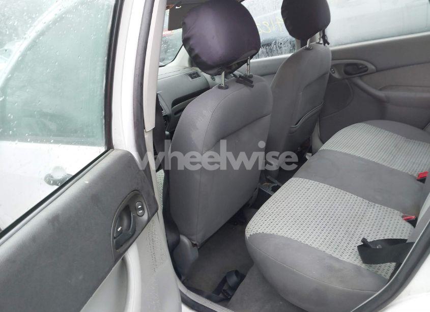 Photo 8 of 2006 Ford Focus ZX4 (VIN 1FAFP34N86W112960)