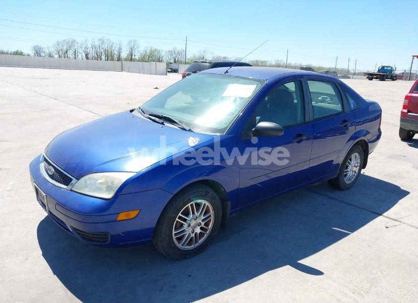Photo 2 of 2006 Ford Focus ZX4 (VIN 1FAFP34N86W184015)