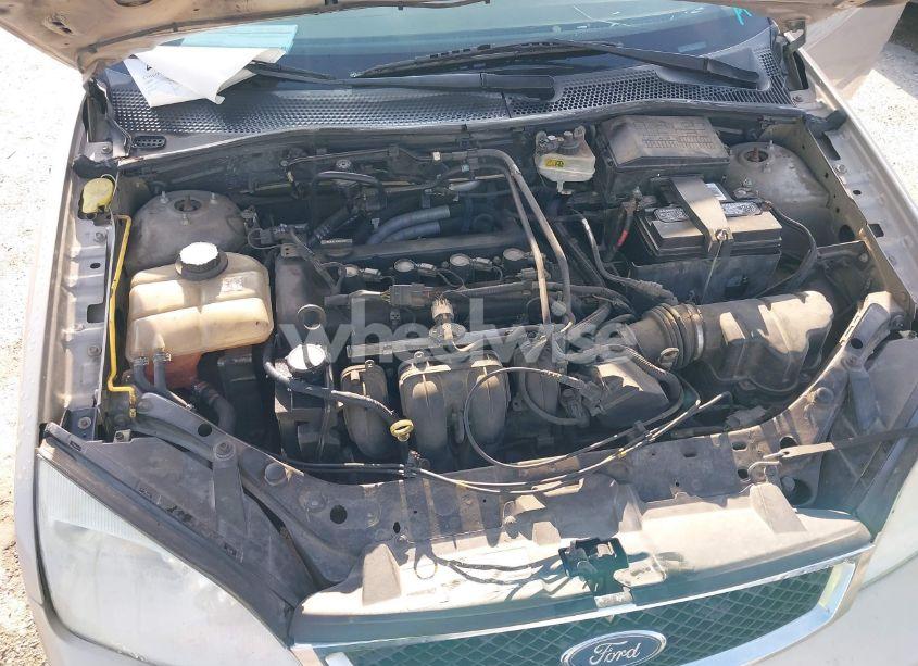 Photo 10 of 2006 Ford Focus ZX4 (VIN 1FAFP34N86W233472)