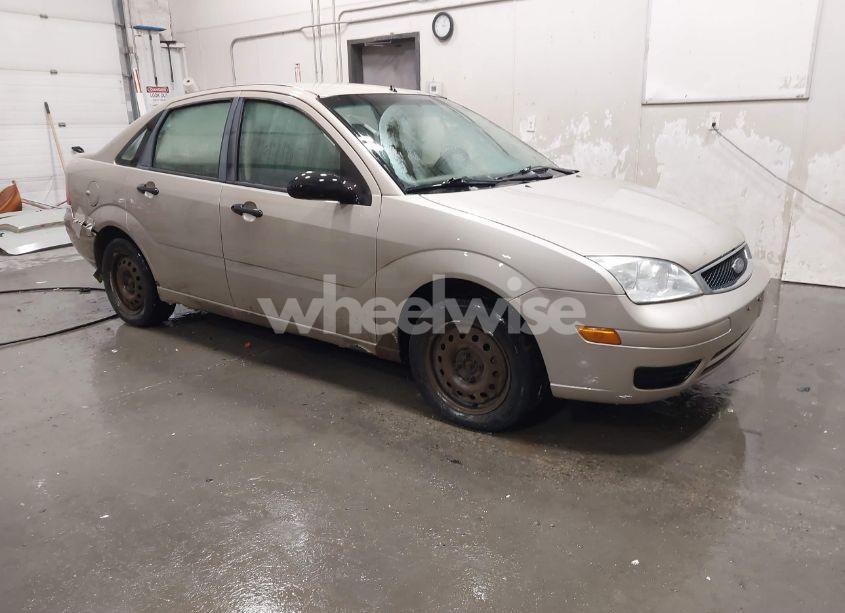 2007 Ford Focus ZX4/S/SE/SES (VIN 1FAFP34N87W229911) main photo