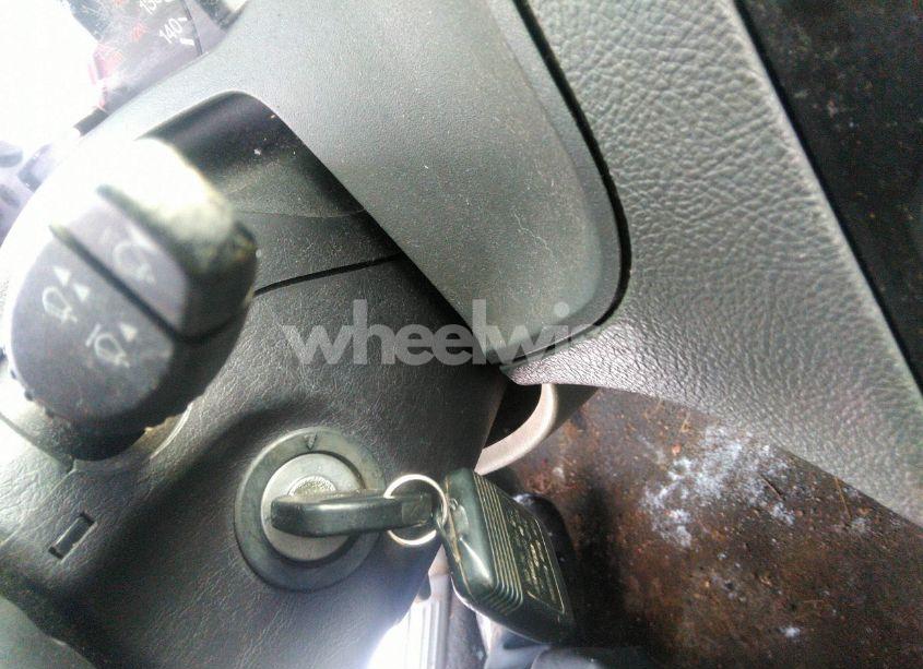 Photo 11 of 2005 Ford Focus ZX4 (VIN 1FAFP34N95W101626)