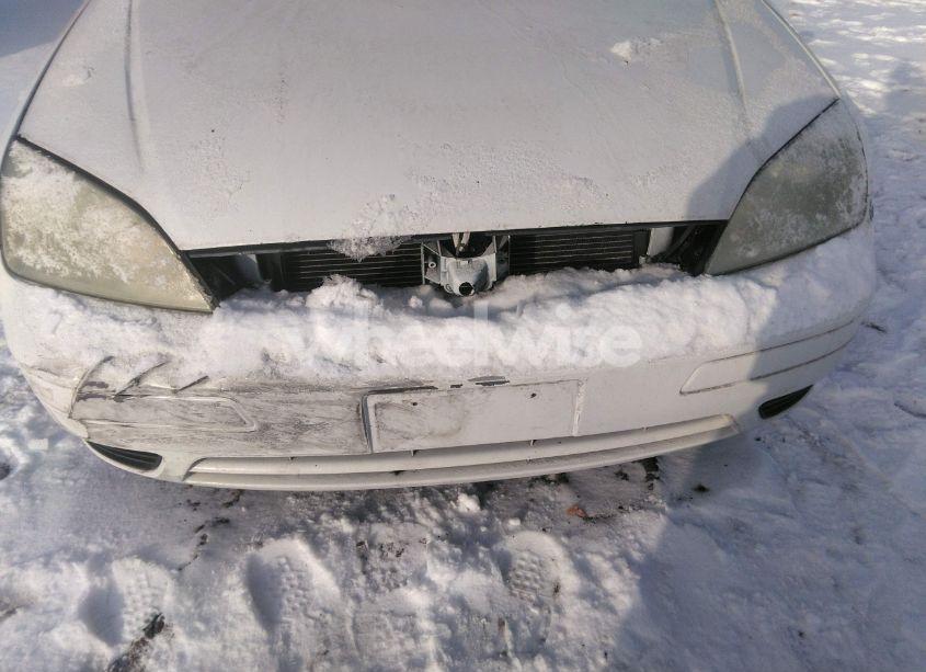 Photo 6 of 2005 Ford Focus ZX4 (VIN 1FAFP34N95W101626)