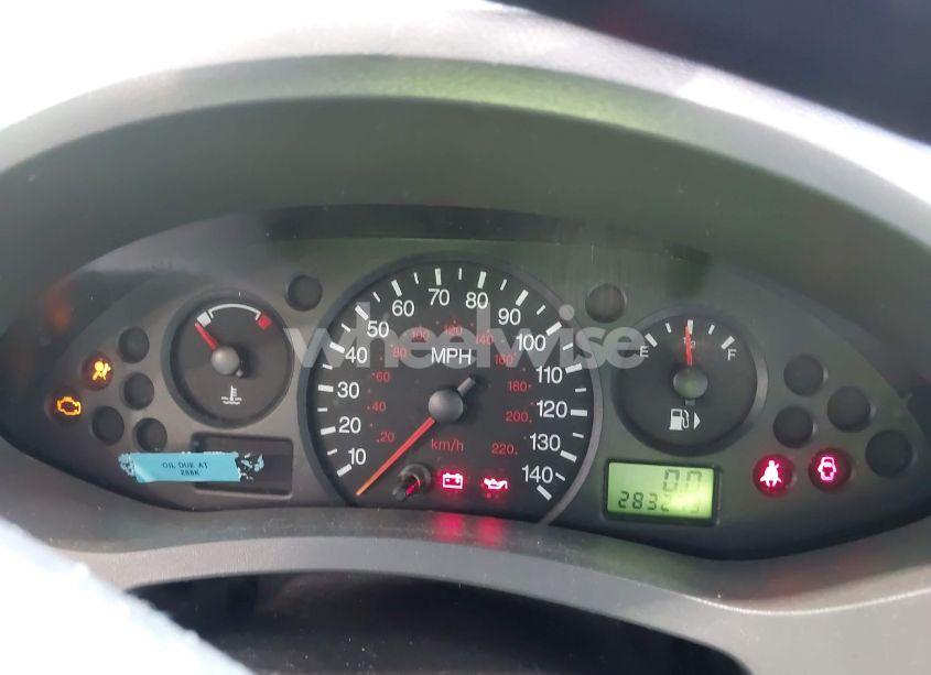 Photo 15 of 2005 Ford Focus ZX4 (VIN 1FAFP34N95W173118)