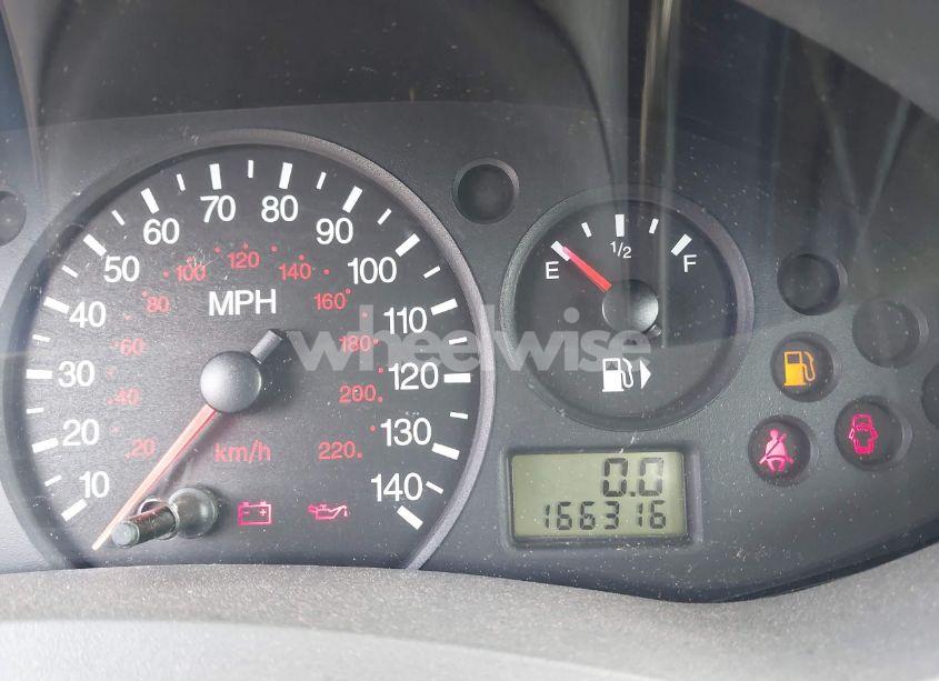 Photo 7 of 2005 Ford Focus ZX4 (VIN 1FAFP34N95W233320)