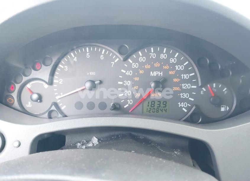 Photo 7 of 2005 Ford Focus ZX4 (VIN 1FAFP34N95W281562)