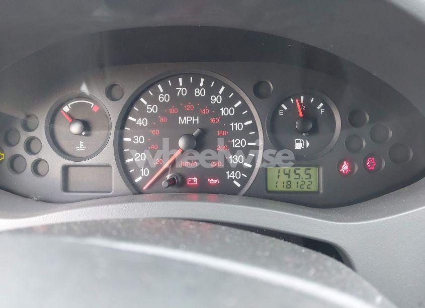 Photo 7 of 2005 Ford Focus ZX4 (VIN 1FAFP34N95W294215)