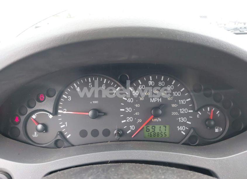 Photo 7 of 2005 Ford Focus ZX4 (VIN 1FAFP34N95W312583)