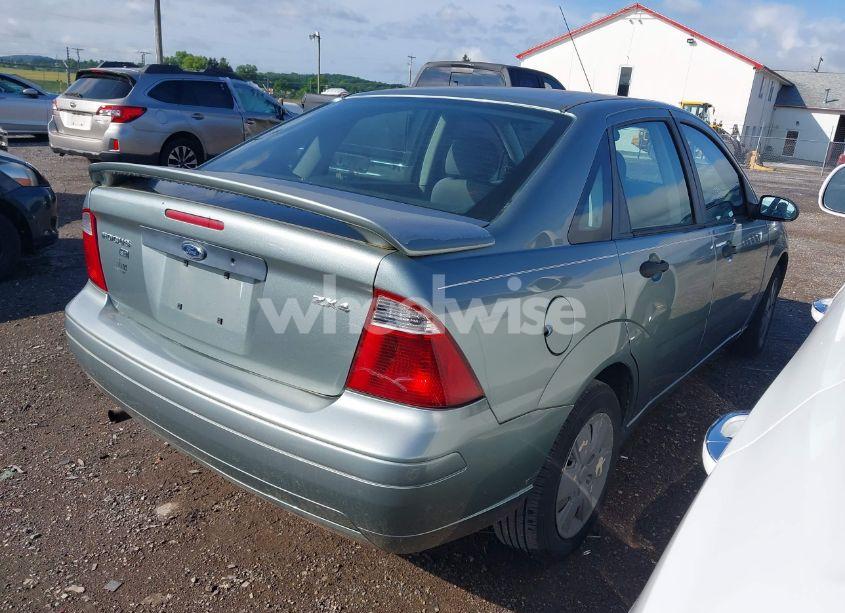 Photo 4 of 2006 Ford Focus ZX4 (VIN 1FAFP34N96W102857)