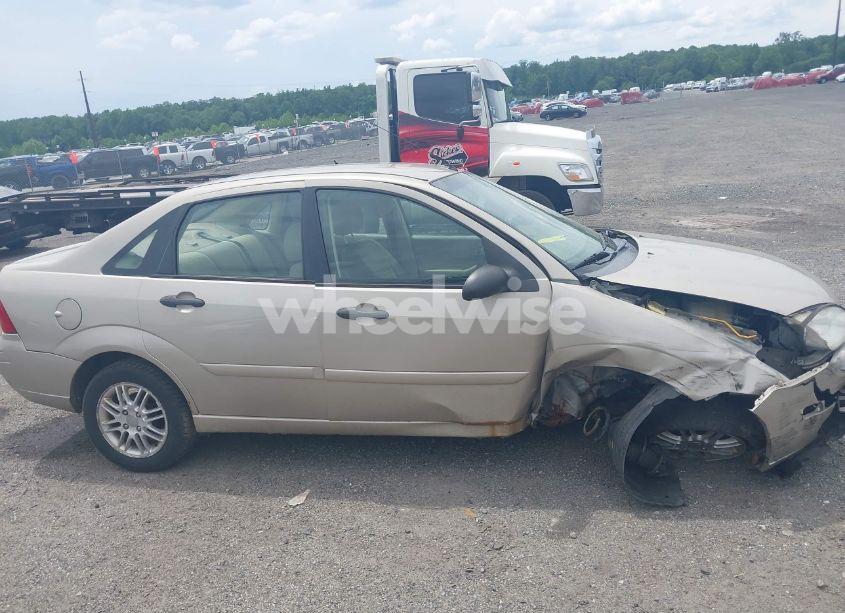 Photo 14 of 2006 Ford Focus ZX4 (VIN 1FAFP34N96W208130)