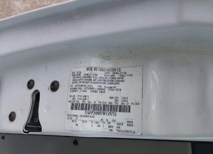 Photo 9 of 2007 Ford Focus S/SE/SES (VIN 1FAFP34N97W159755)