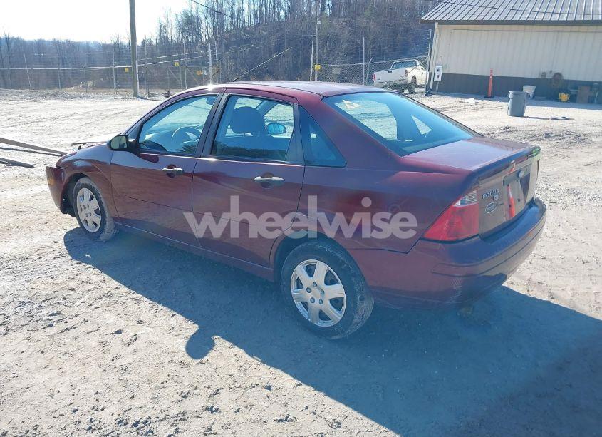 Photo 3 of 2007 Ford Focus S/SE/SES (VIN 1FAFP34N97W271178)