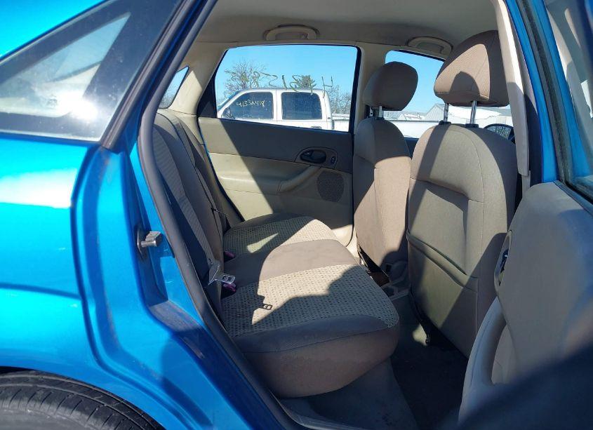 Photo 8 of 2007 Ford Focus S/SE/SES (VIN 1FAFP34N97W320461)