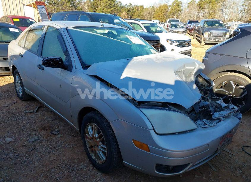 2007 Ford Focus S/SE/SES (VIN 1FAFP34N97W325627) main photo
